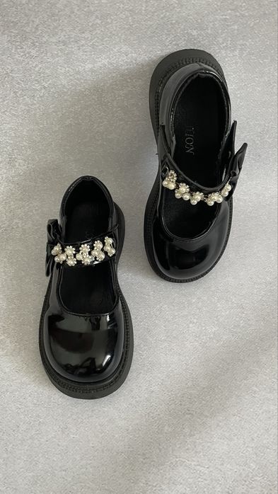 Туфлі для дівчинки розмір 32 устілка 19 см