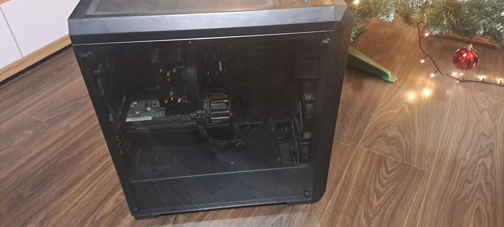 Komputer stacjonarny i5-9600k,RTX 2060, 32gb RAM
