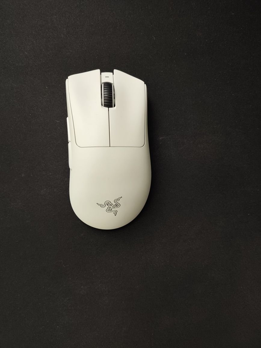 Продаю нову мишу Razer deathader v3 pro