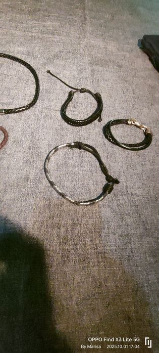 Pulseiras E fio em couro original