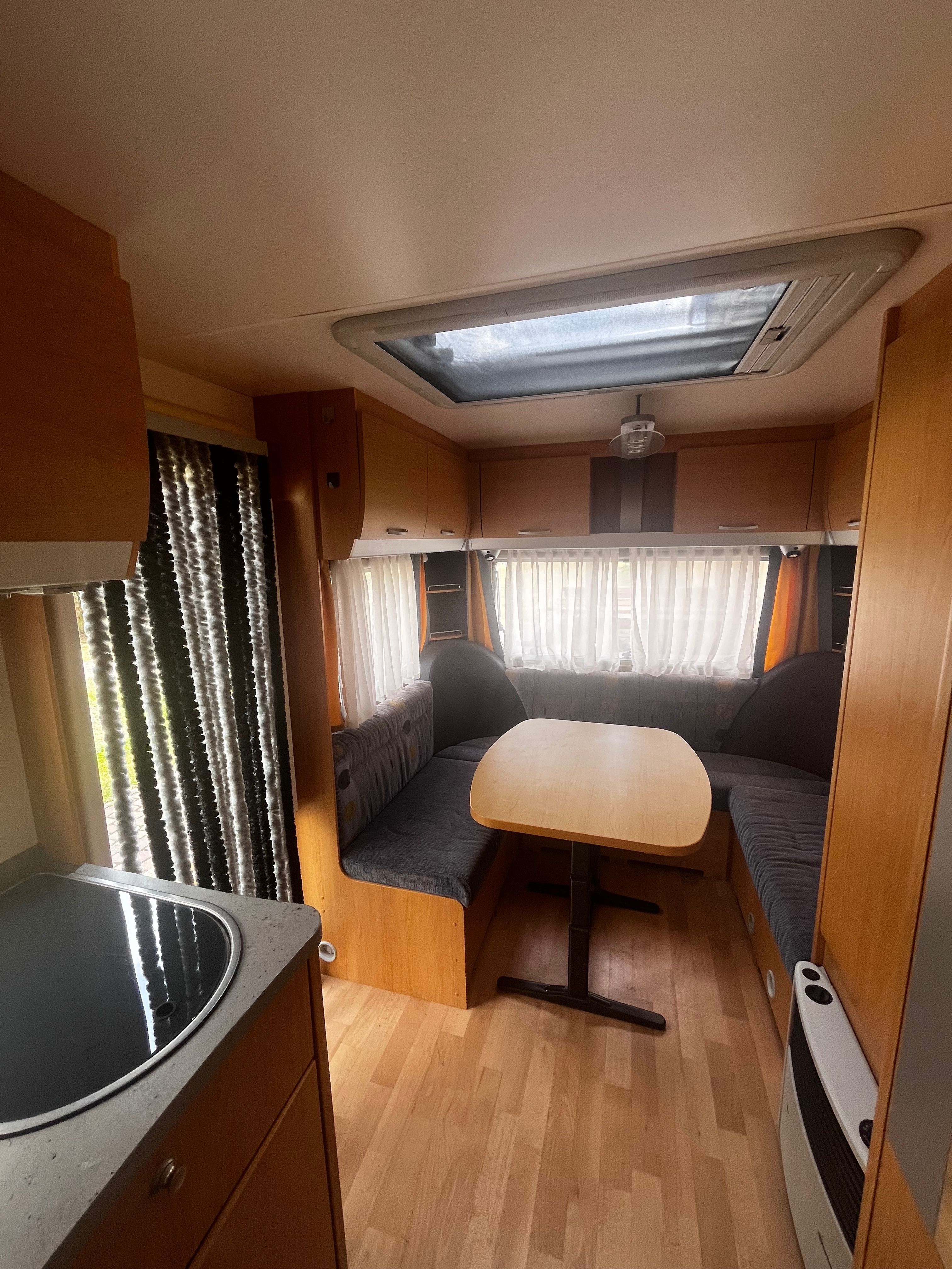 przyczepa kempingowa KNAUS Sunwind +MOVER, łóżko piętrowe+ przedsionek