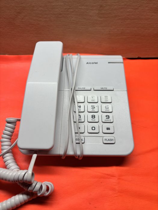 Стаціонарний телефон Alcatel T22