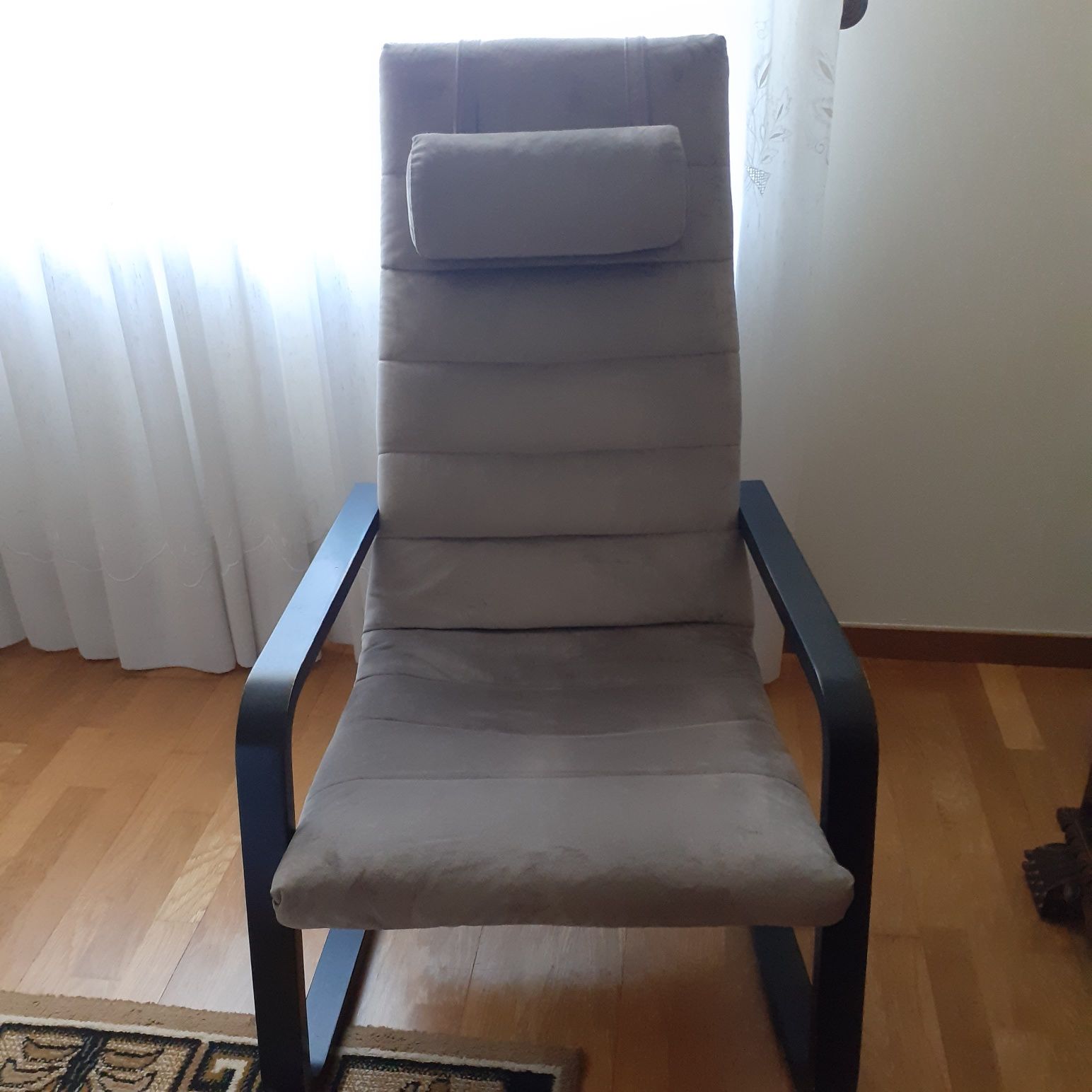 Cadeira de braços Ikea