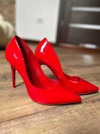 Туфлі-лодочки червоні лаковані в ідеальному стані