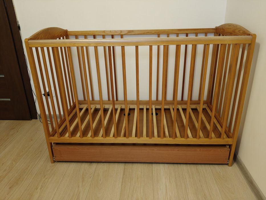 Łóżeczko Tomi 5 z szufladą 120x60