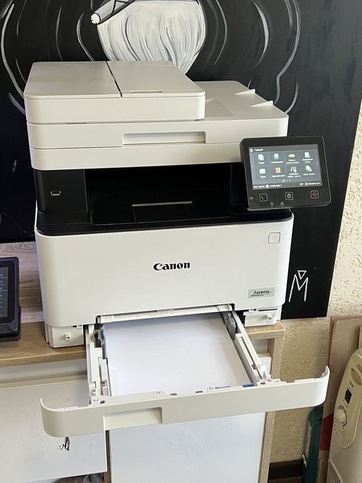 МФУ Canon i-sensys MF643Cdw