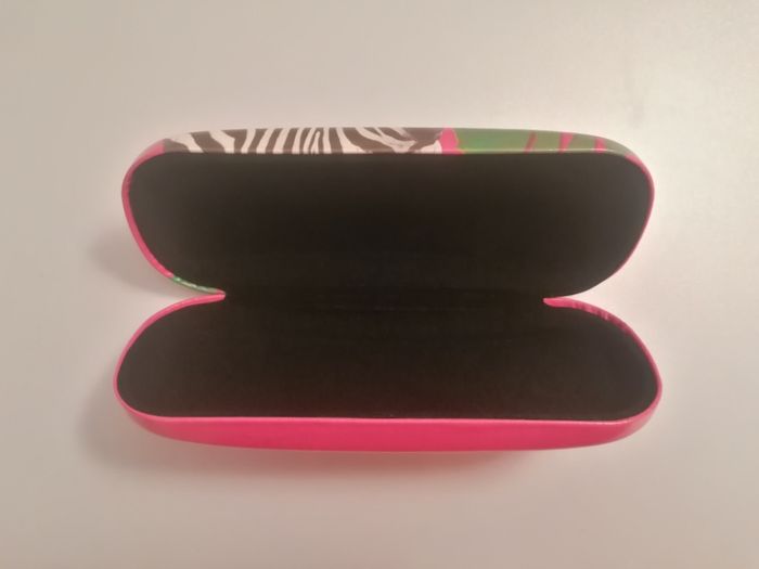 caixa de óculos rosa com zebra rígida NOVA portes incluidos
