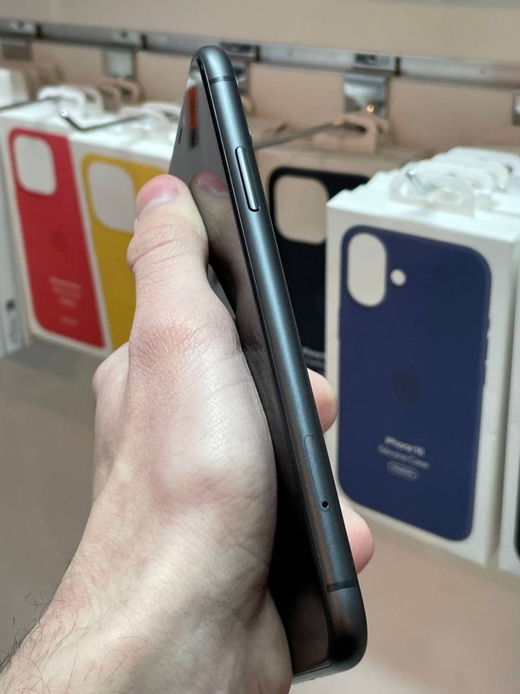 Iphone 11 128gb black. Обмен. Кредит