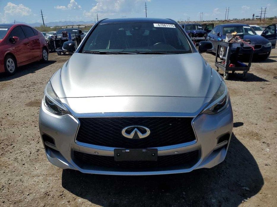 2017 Infiniti QX30 BASE