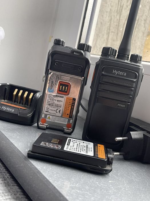 Radiotelefon cyfrowy DMR Hytera PD505 2 sztuki