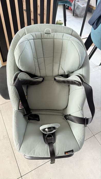BESAFE STRETCH fotelik samochodowy 9-36 kg