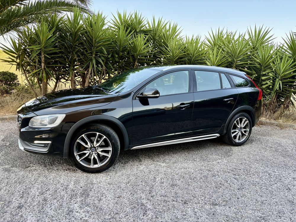 Volvo v60 D4 190cv cross country