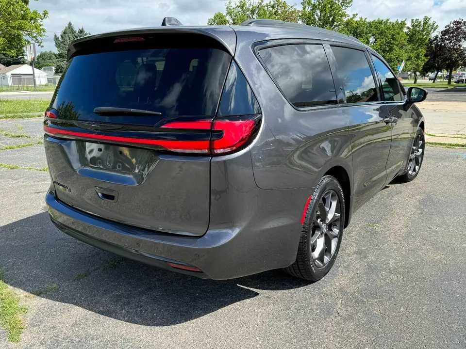 2021 Chrysler Pacifica