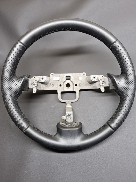 Кермо Мазда 6 обмін