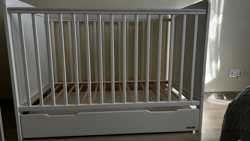 Łóżeczko dziecięce Woodies z materacem