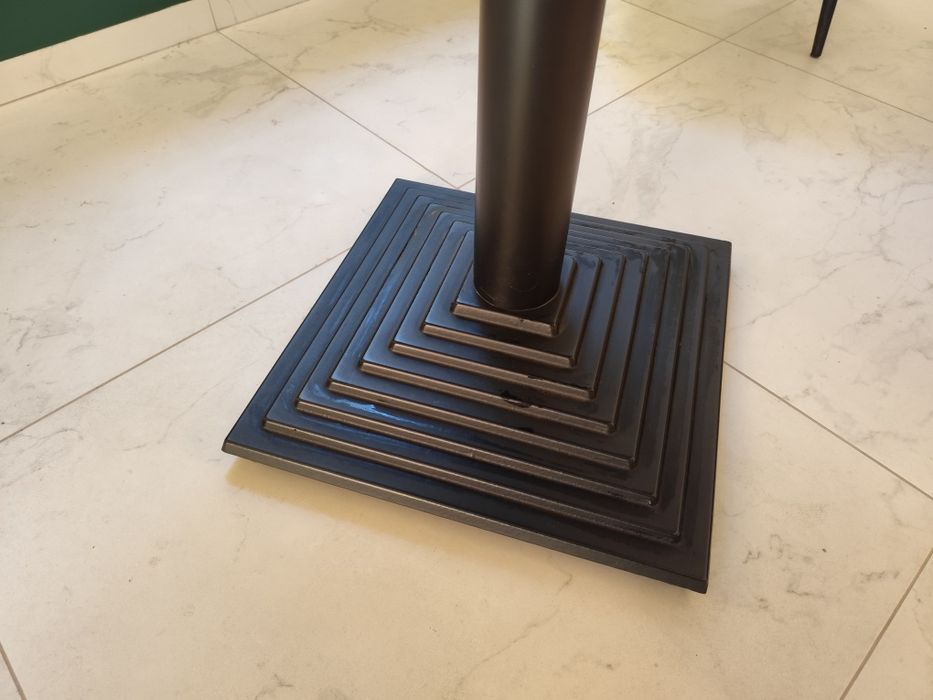 Стіл круглий 80см.