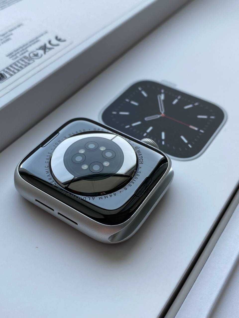 Apple Watch Series 6 44mm Silver Aluminum Case + 2 ремінця