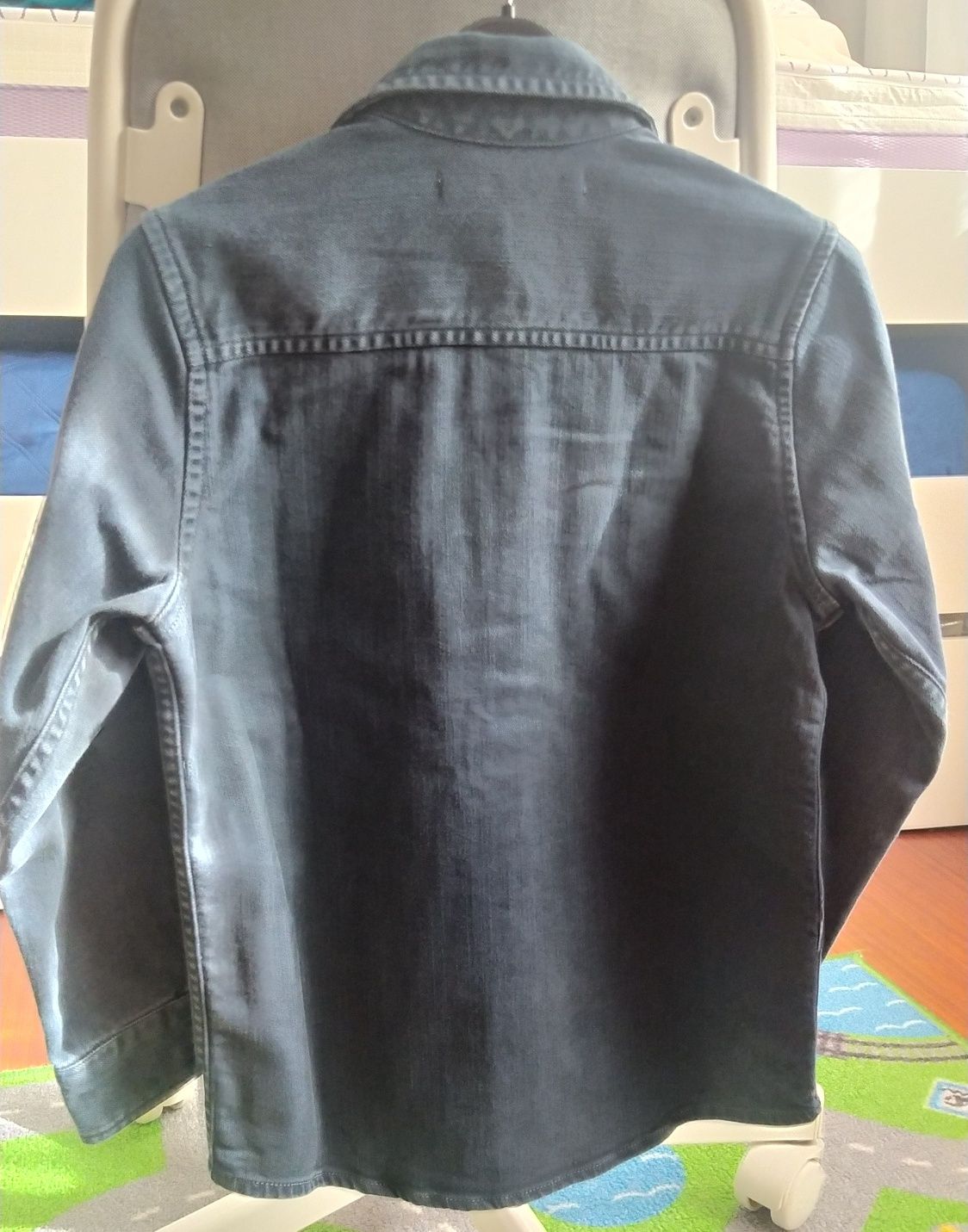 Camisa de ganga com botões de mola, rapaz, 7 anos