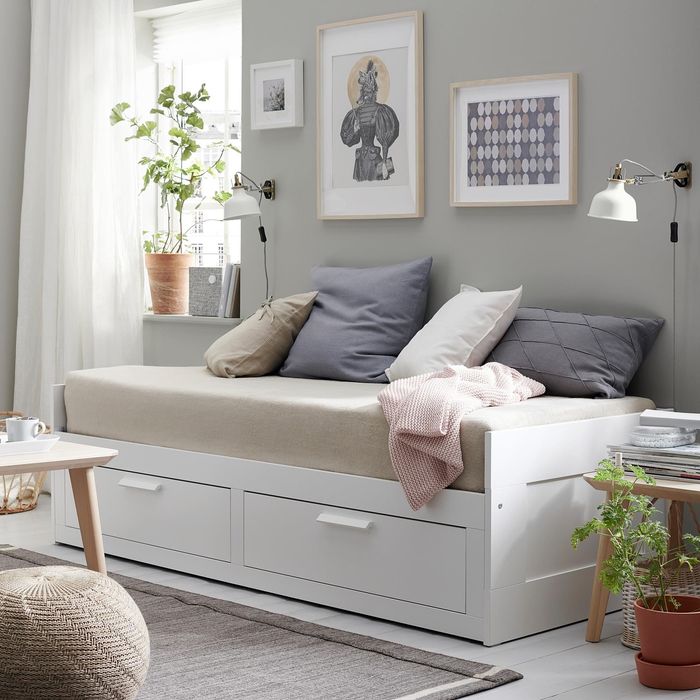 Łóżko Ikea brimnes