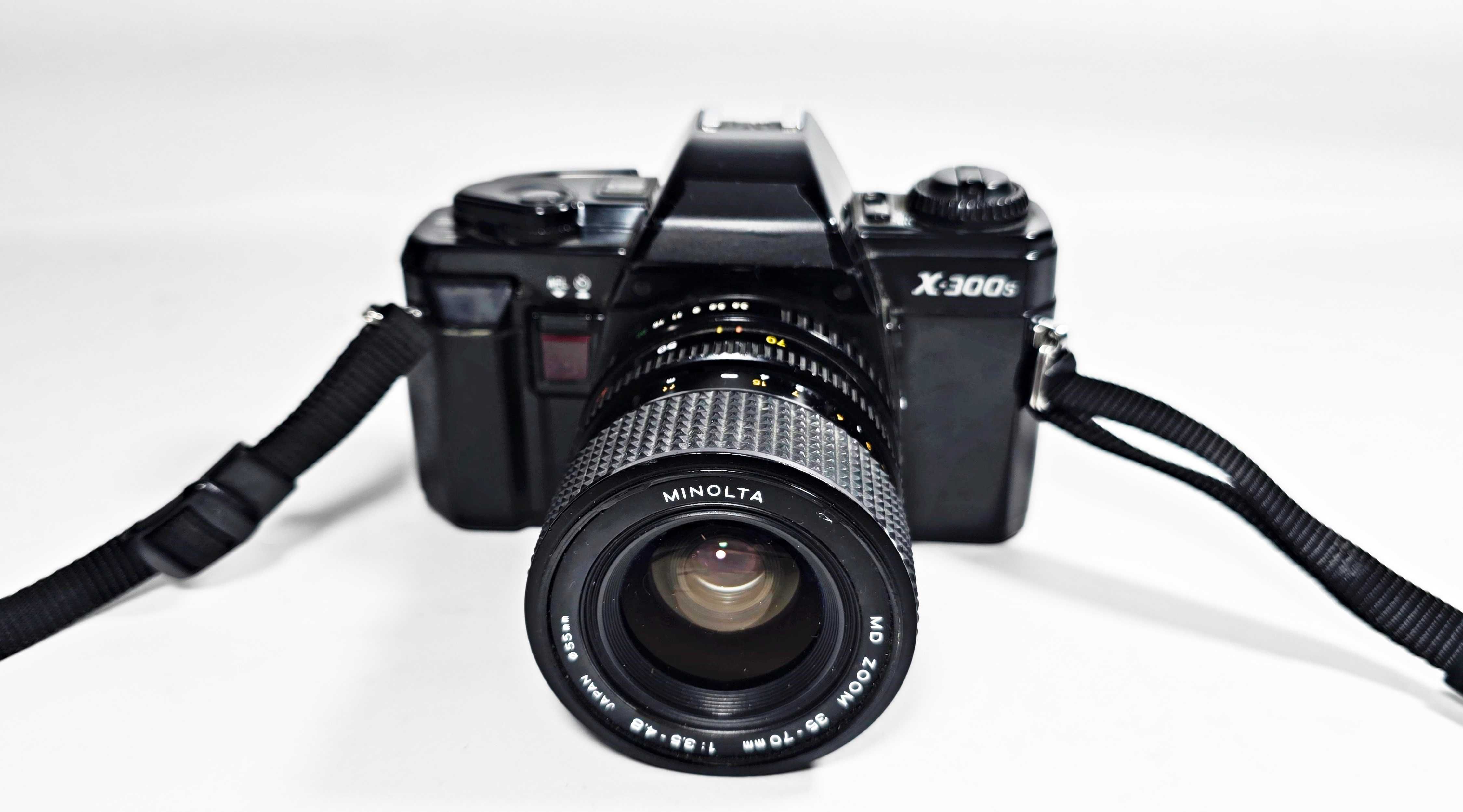 Aparat analogowy MINOLTA X-300S + obiektyw K&B Handel Szczytno