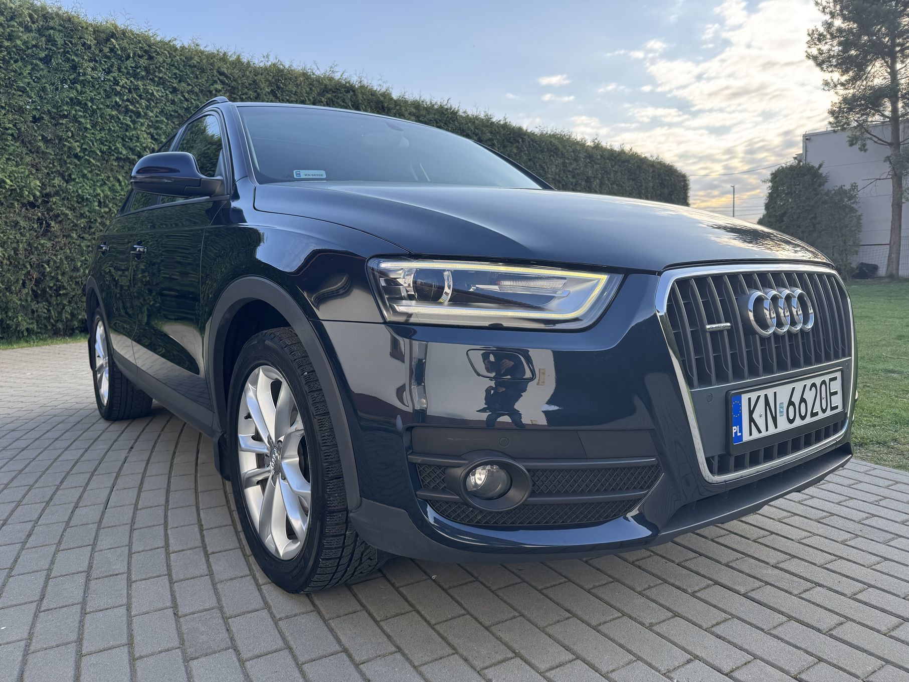 Audi Q3 QUATTRO *4x4 parktronic * automat*Navi*Multimedia