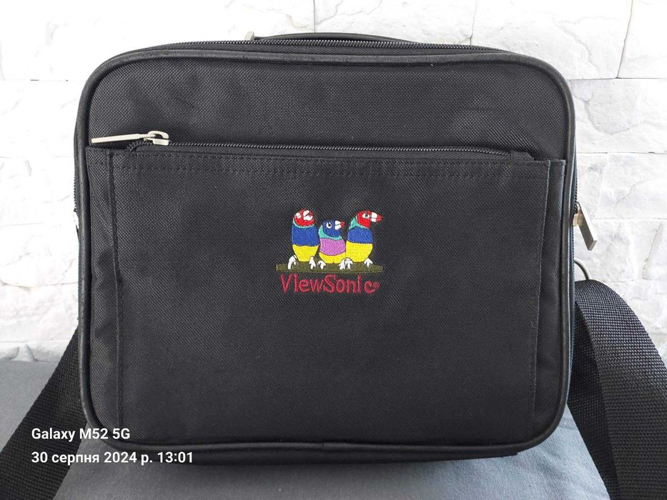Сумка Viewsonic всередині  кріплення липучка-держак