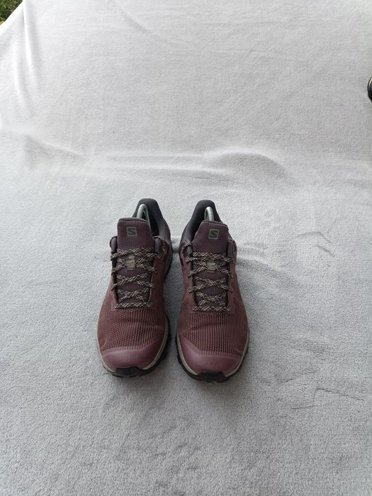Женские кроссовки Salomon Gore tex р39