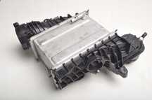 VOLVO V90 II CHŁODNICA POWIETRZA INTERCOOLER  8641466