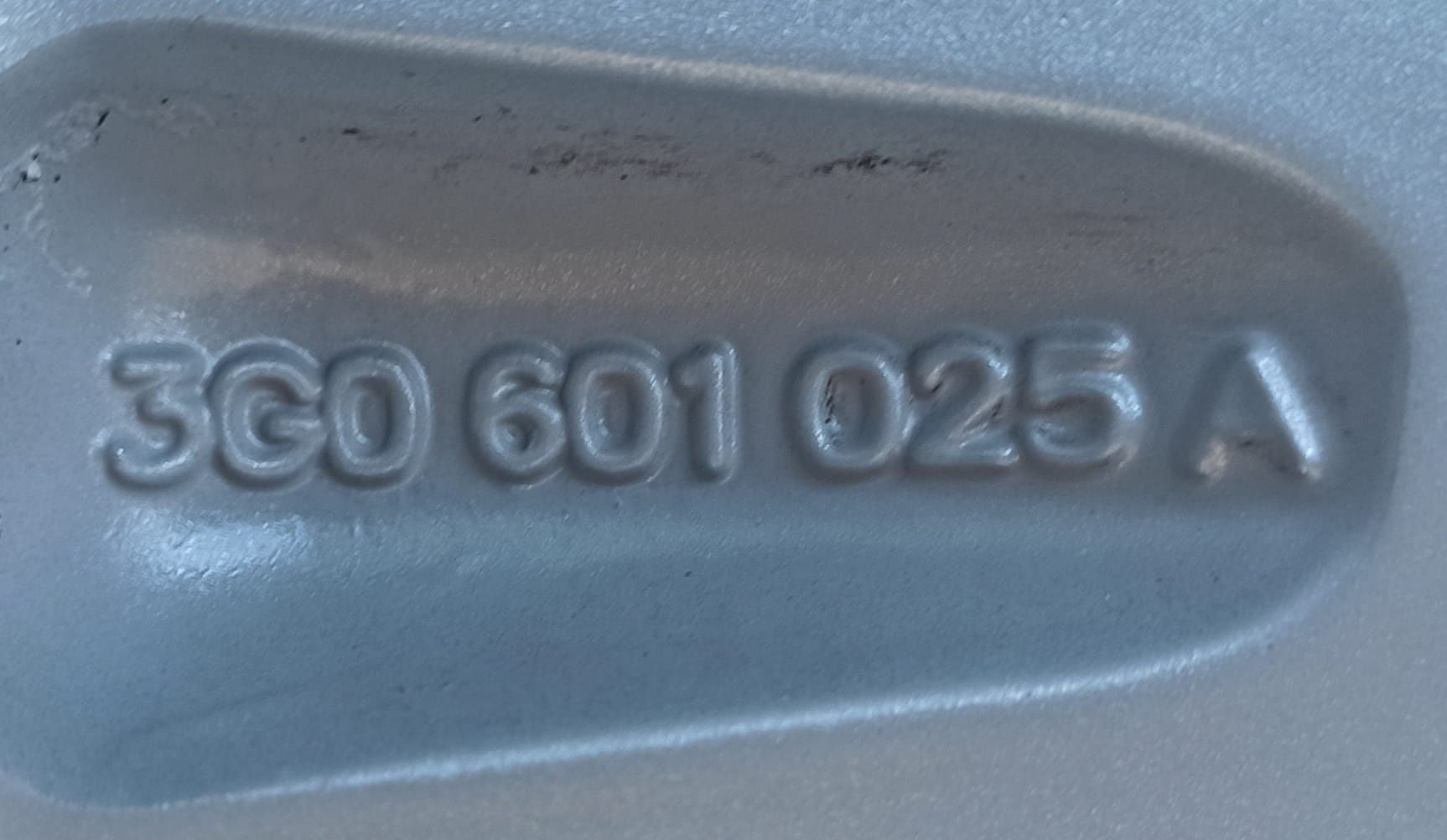 Felgi aluminiowe VW Passat B8 Sharan T-Roc Caddy 6,5Jx16 ET41 5x112