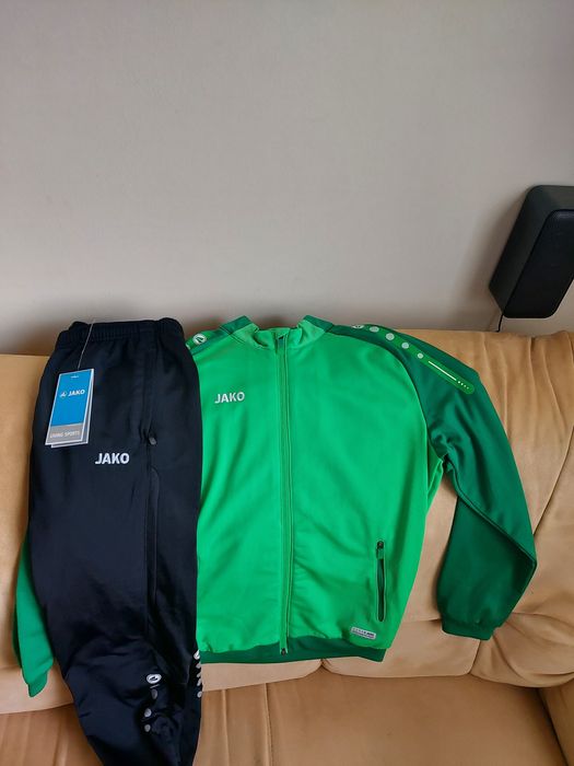 Nowy dres firmy Jako