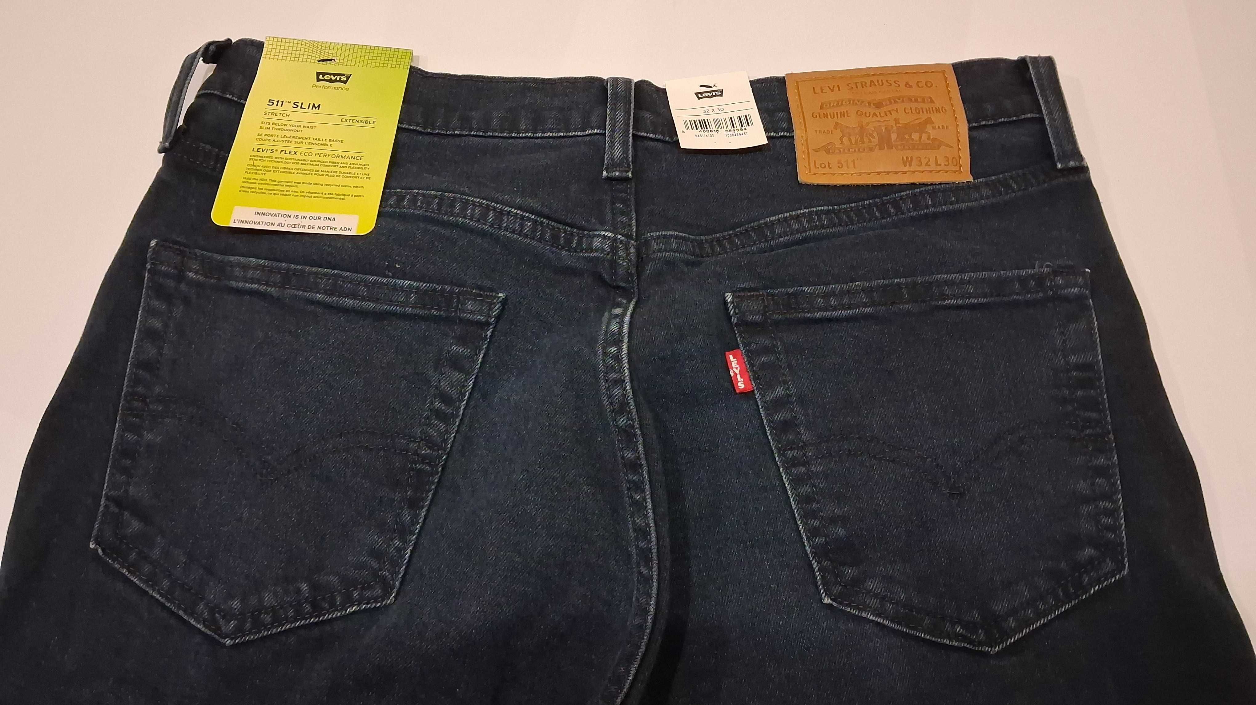 Spodnie Levis 511 Slim Jeans 32x30 Granatowe