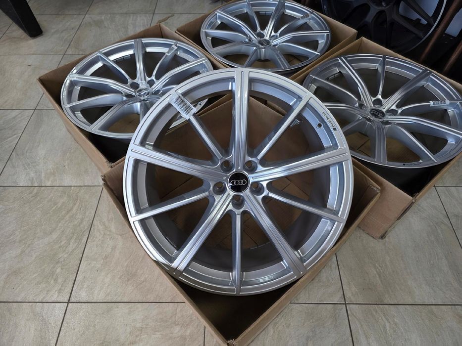 Oryginalne Felgi Alufelgi Audi 22 Cali Q8 Rs Q8 5X112 4M8601025Am