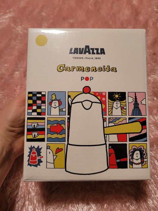 Kawiarka Lavazza Carmencita z filiżankami