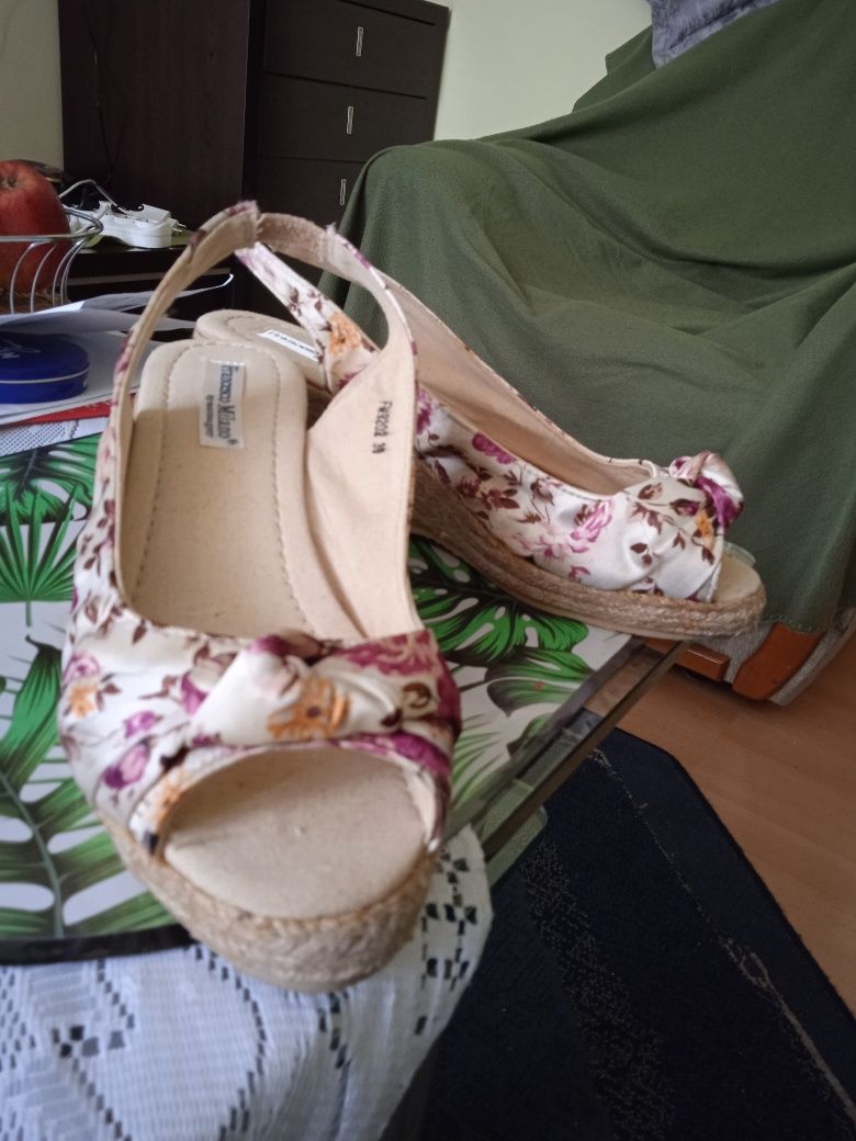 Espadryle damskie 7 cm, rozmiar 39  24,2 cm Francesco Milano