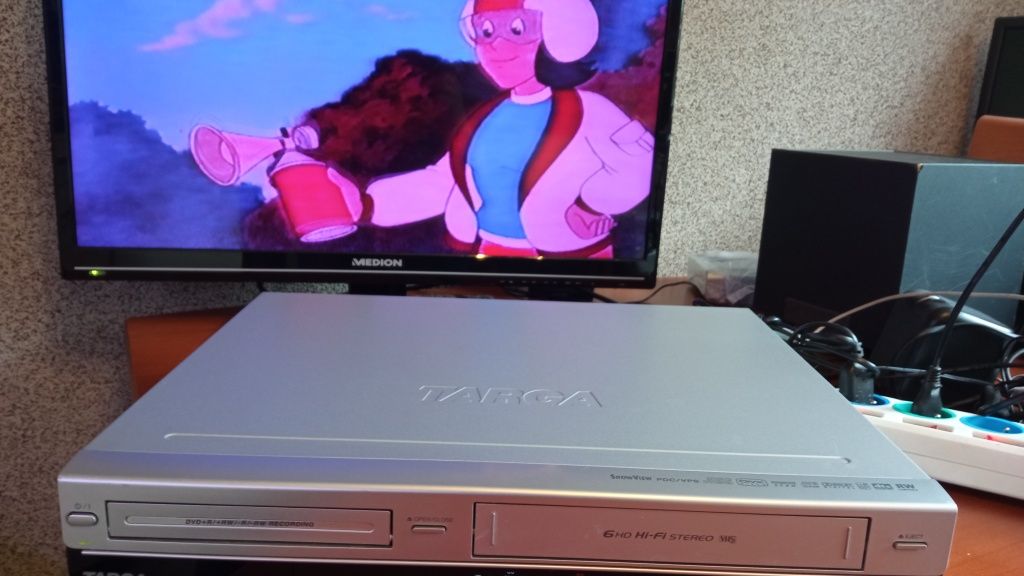 LG Targa DVR-5100X Nagrywarka DVD Combo2