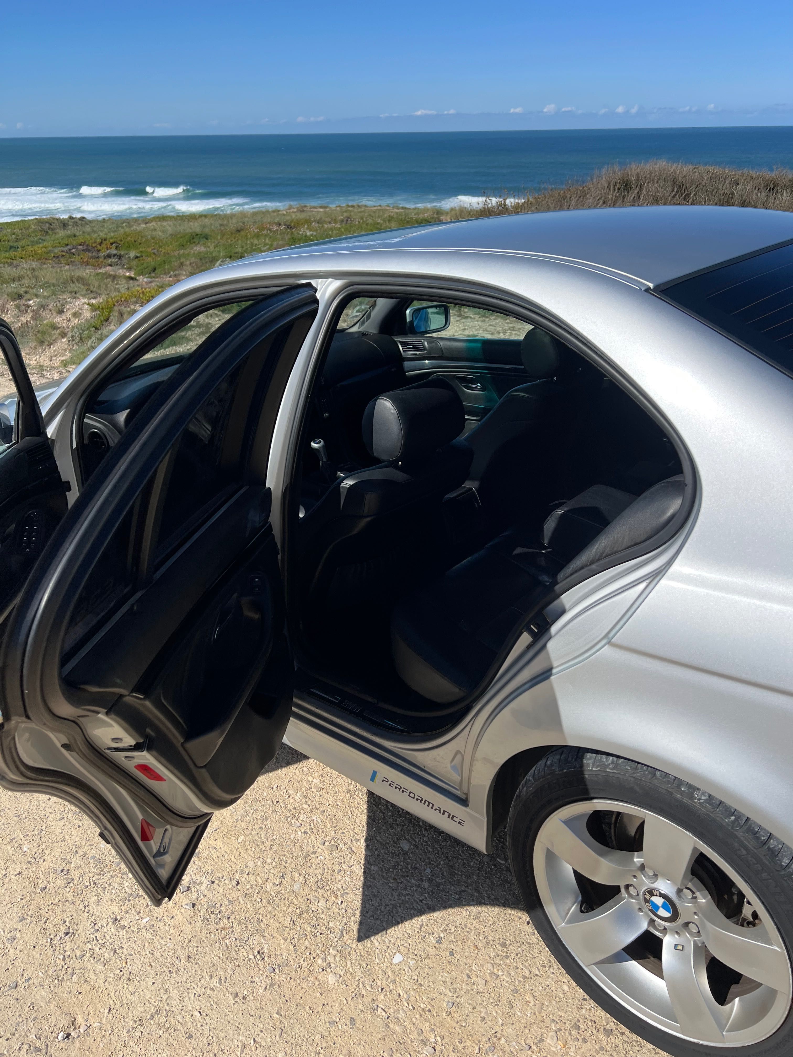 Vendo um BMW e39 de 1999