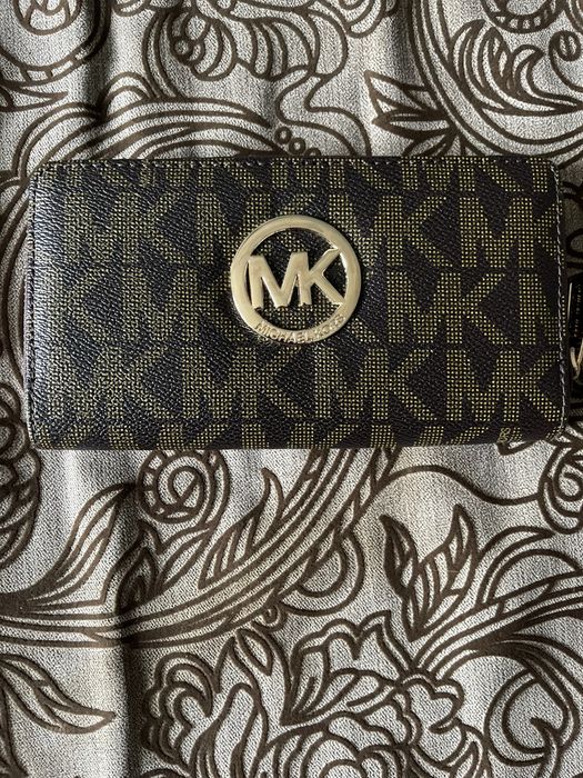 Жіночий гаманець Michael Kors