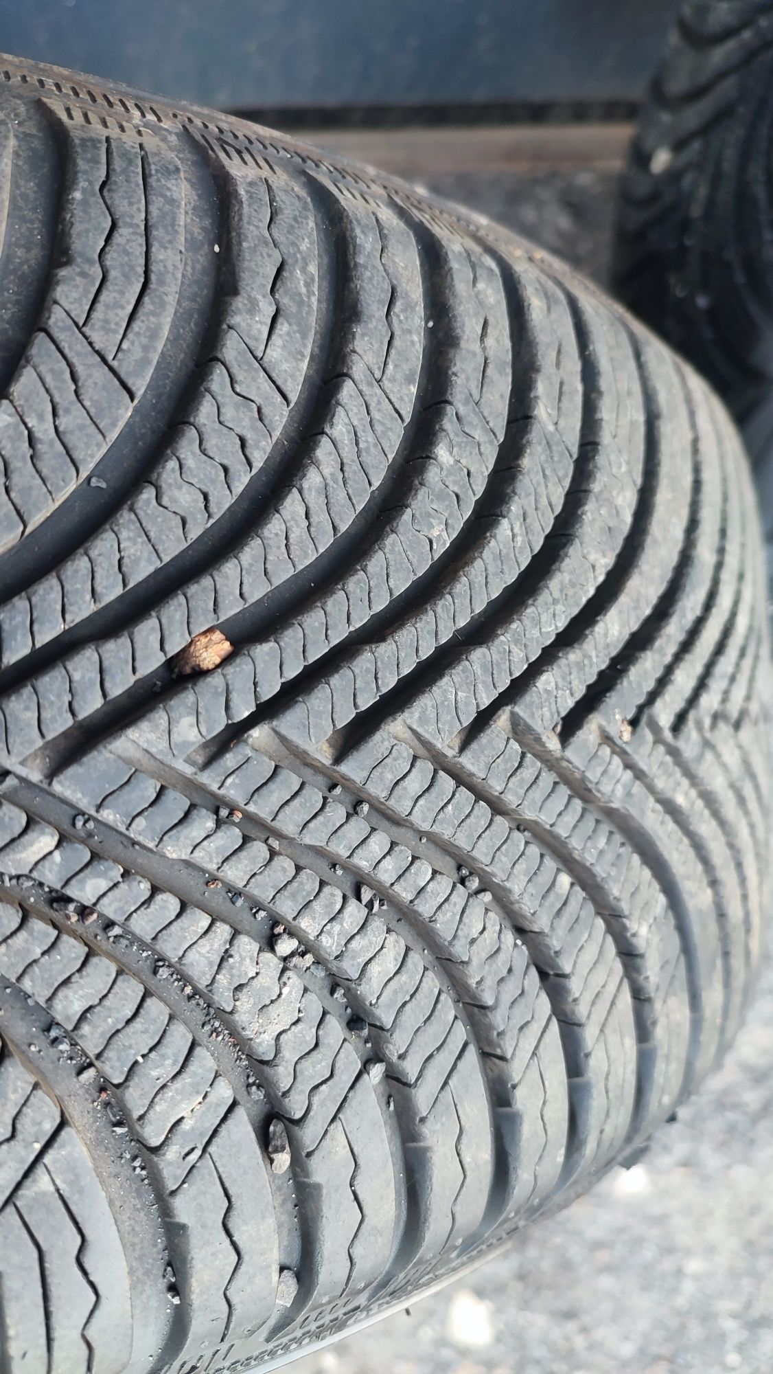 Koła zimowe Bmw E60 E61 225.55.16 Michelin Alpin  2020 rok 8.4mm