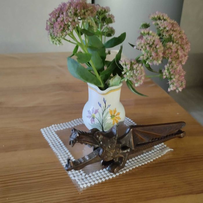 Ручний подрібнювач горіхів