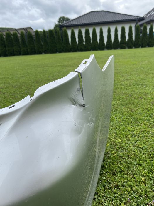 Zderzak tylny Toyota corolla e15