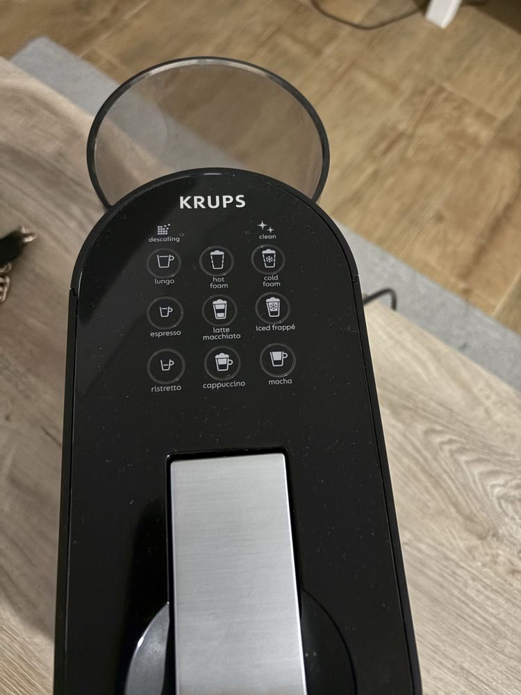 Maquina krups nespresso ATLEIER