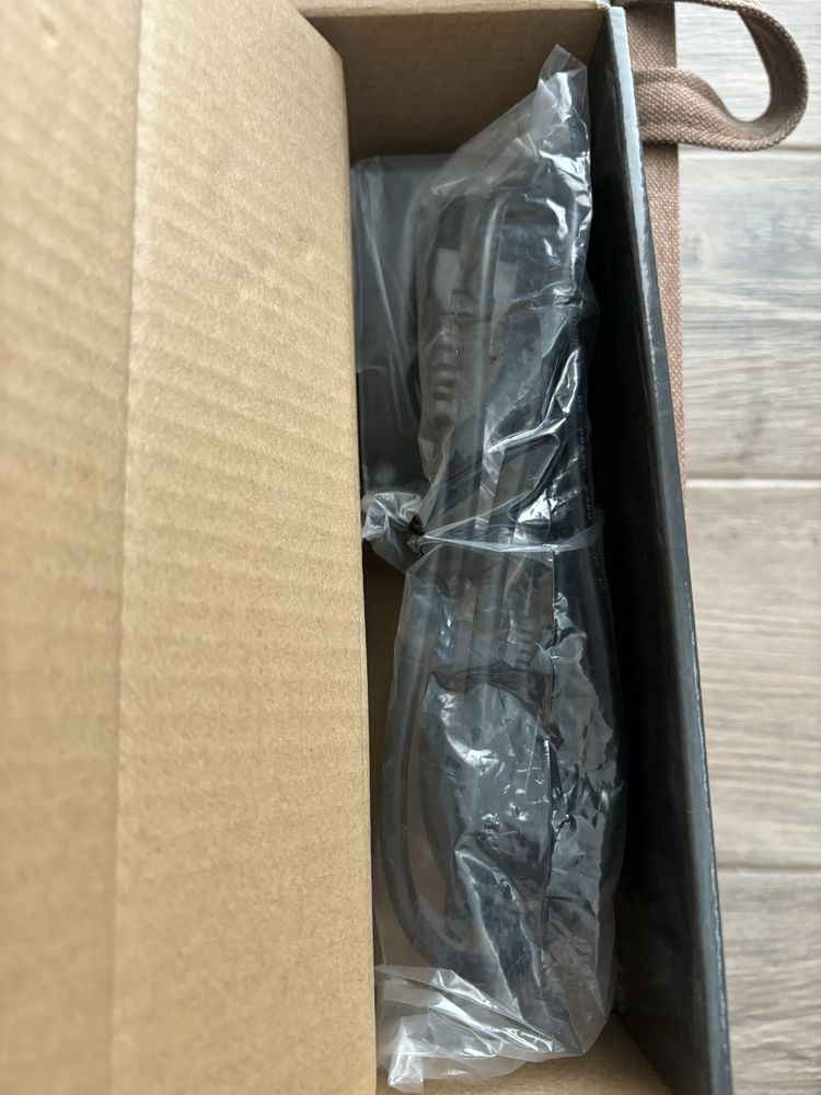 Продам Комутатор Switch TP-LINK