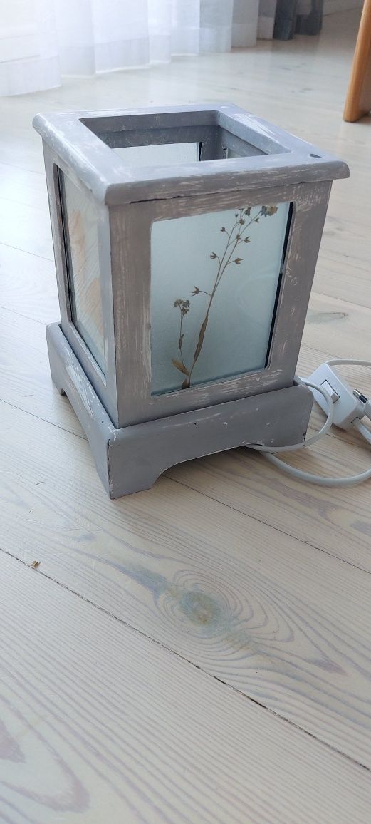 Lampka nocna szklana
