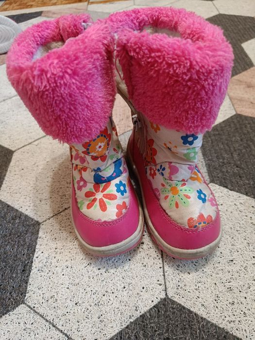 Дитячі чобітки зимові