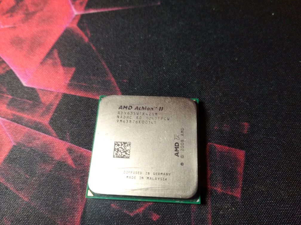 AMD Athlon(tm) II X4 635 2.90MHz