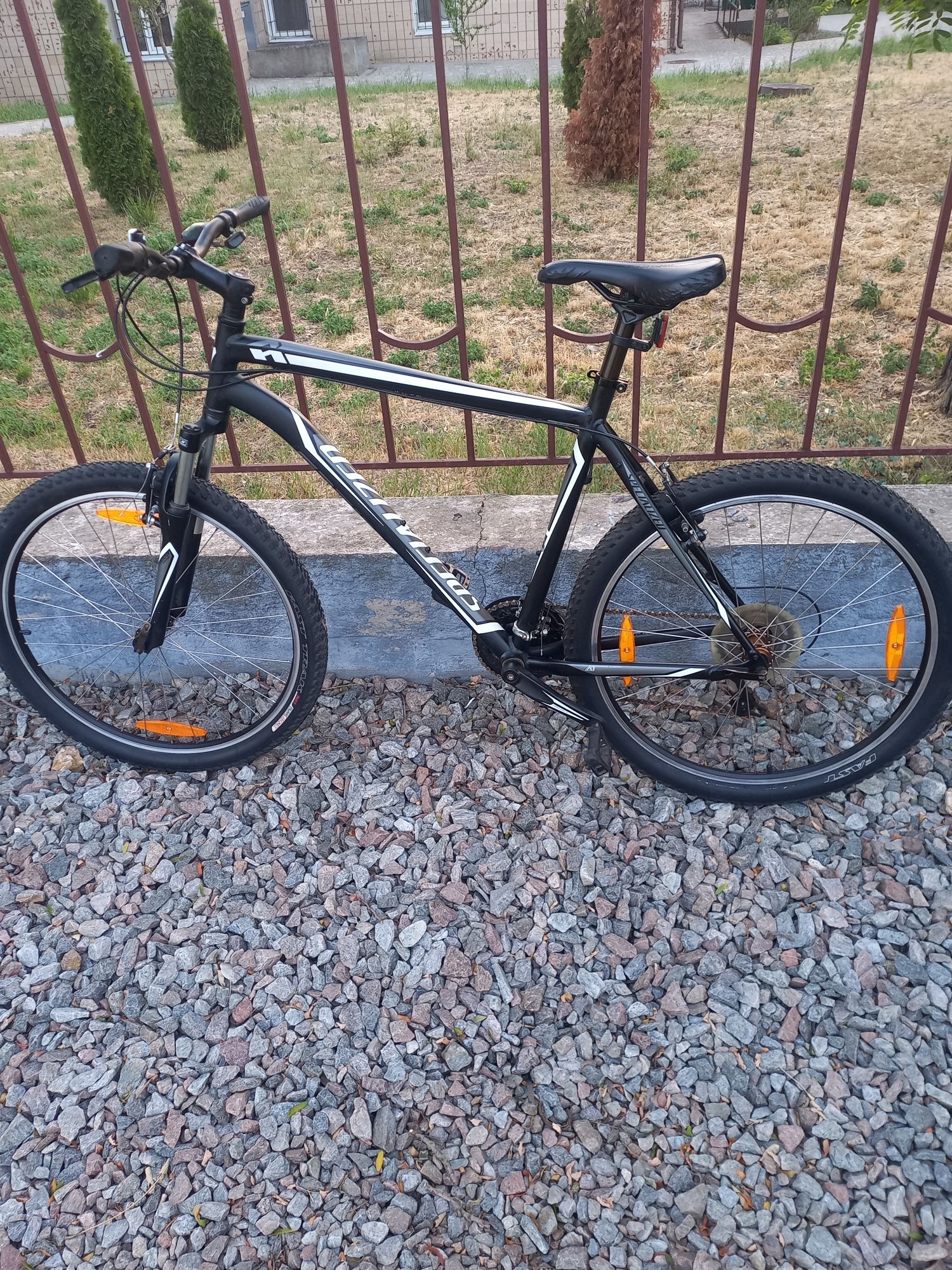 Велосипед Specialized Hardrock 29