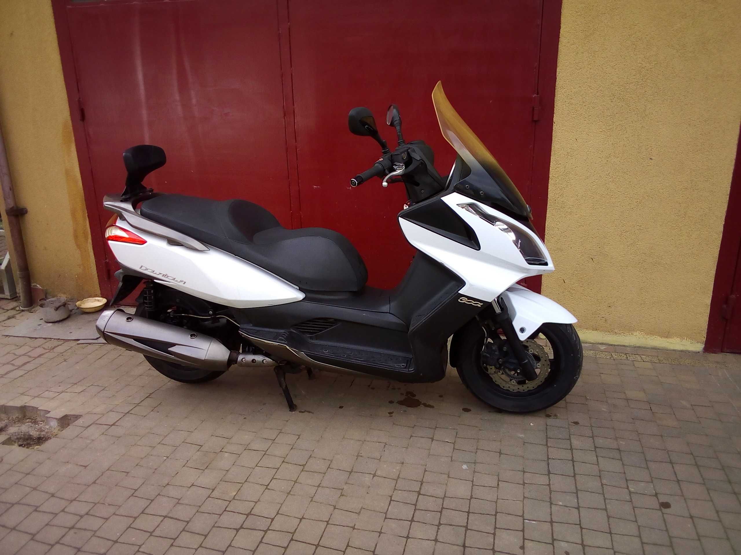 Kymco Downtown 300 i