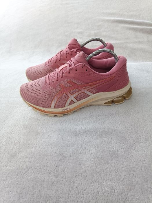 Женские кроссовки беговые ASICS р40