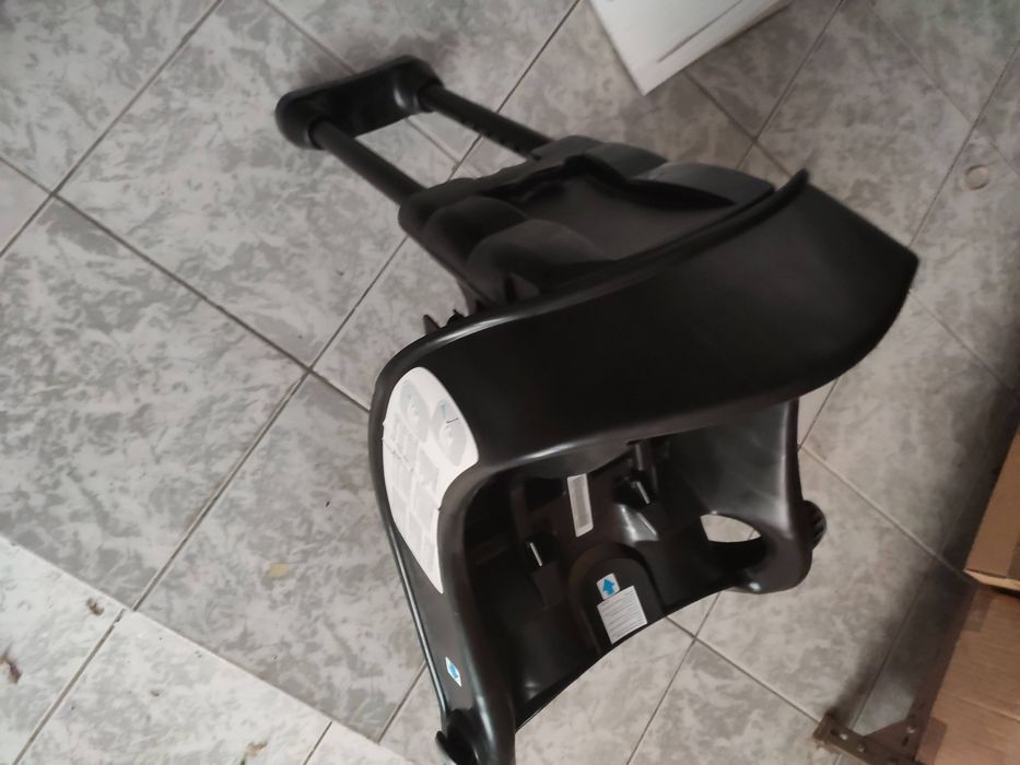 Cadeira Graco Junior Baby Ofereço adaptador carro