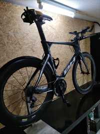 Bicicleta de Triatlo Carbono (TT] tamanho 56